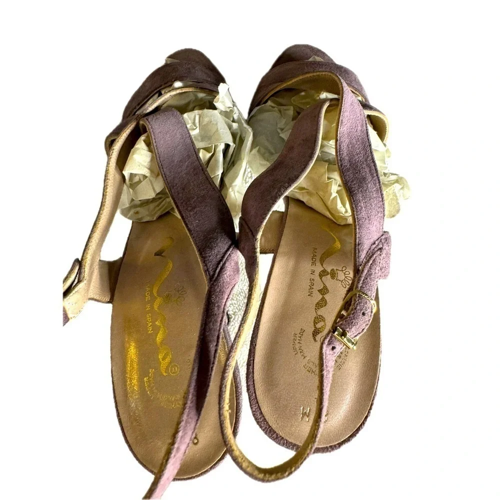 Vintage Nina “Tiffany” Sandals Size 8